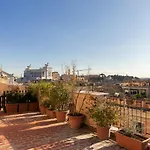 Iflat Penthouse Overlooking רומא