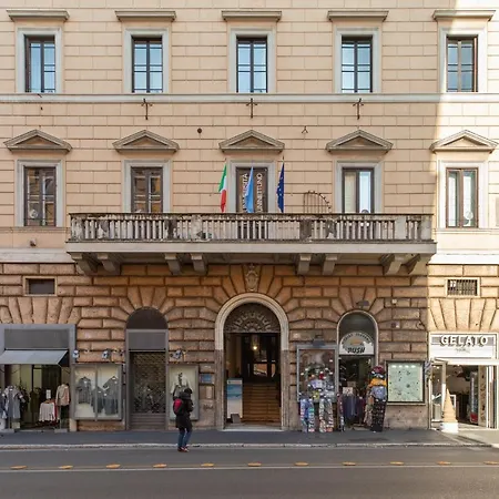 Iflat Penthouse Overlooking Apartament Rzym